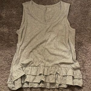 Gap ruffled Top